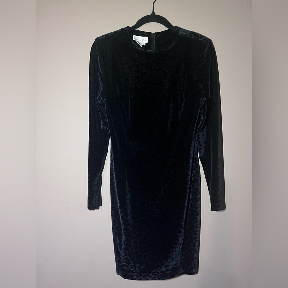 Rimini Black Long Sleeve Velvet Dress